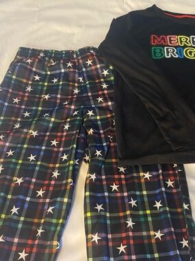 Girls Pajamas Shirt/Pant Set Size XXL  16/18 Black And Multi- Color